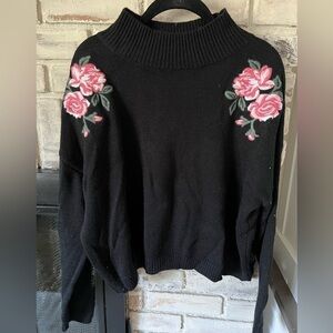 *3 for $35* Moon & Madison cropped embroidered sweater size XL